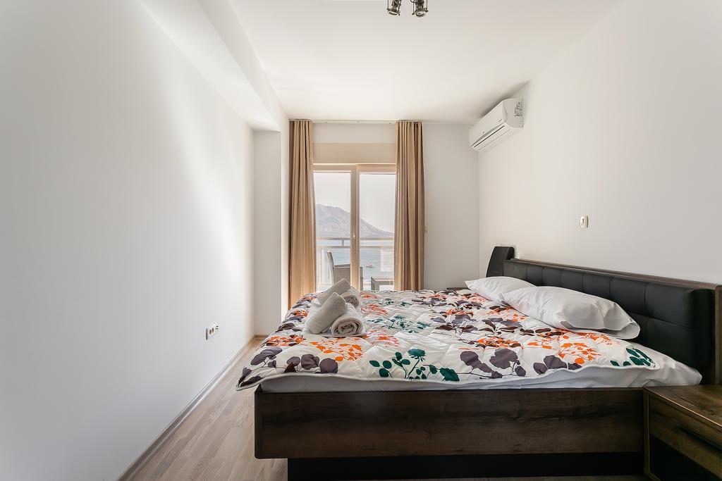 Primus Apartments Impera Budua Esterno foto